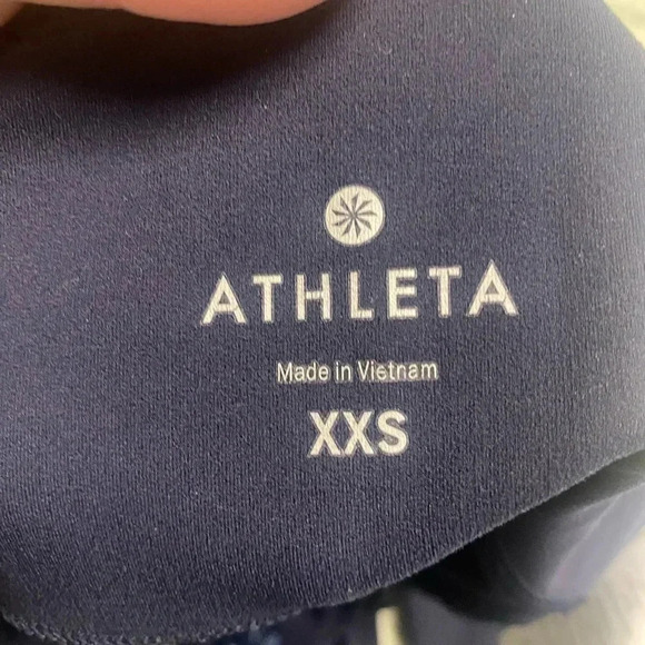 Athleta Salutation 7/8 Tight Leggings Womens Size XXS Multi Print Navy Blue - Picture 6 of 6